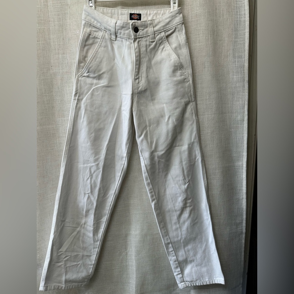 Dickies White High-Waisted Straight Leg Jeans Size 0 | Minimal Cargo Style